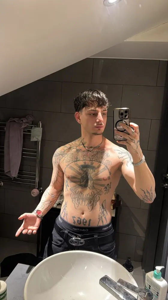 Marcus, male escort in Dubai โ photo 8