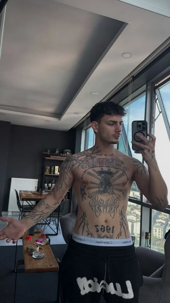 Marcus, male escort in Dubai โ photo 9