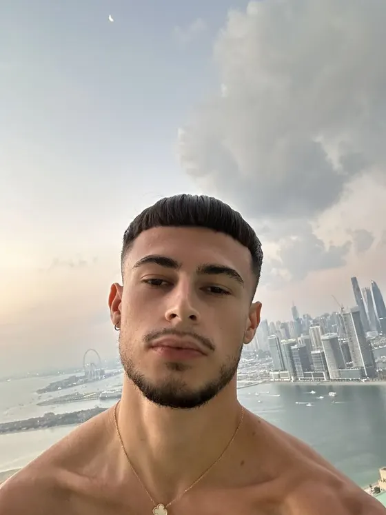 Nico, male escort in Dubai โ photo 3