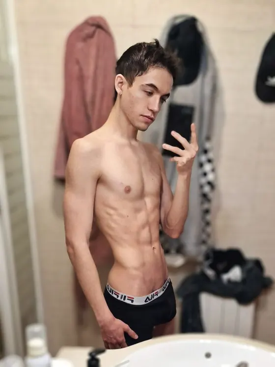 Noah, Brazilian male escort in Dubai โ photo 10