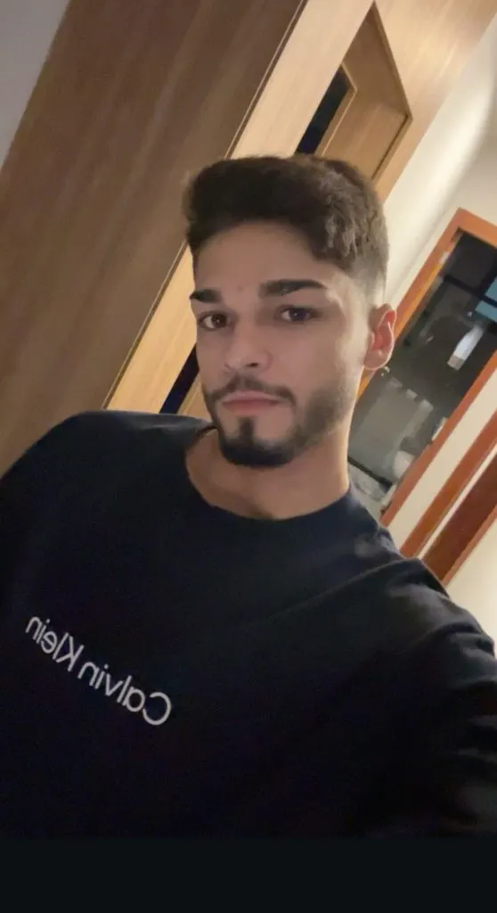 Oscar, male escort in Dubai โ photo 4