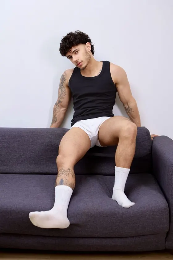 Owen, Brazilian male escort in Dubai โ photo 2
