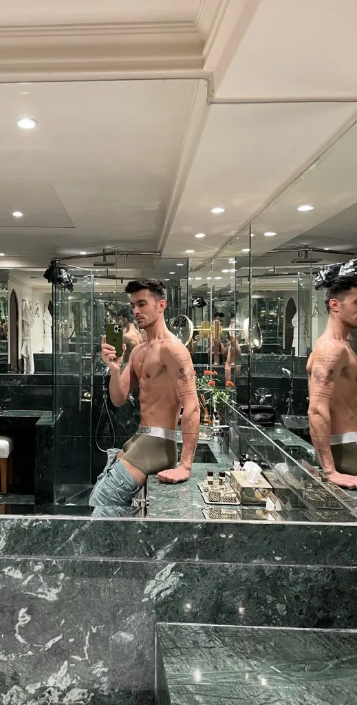 Owen, Brazilian male escort in Dubai โ photo 3