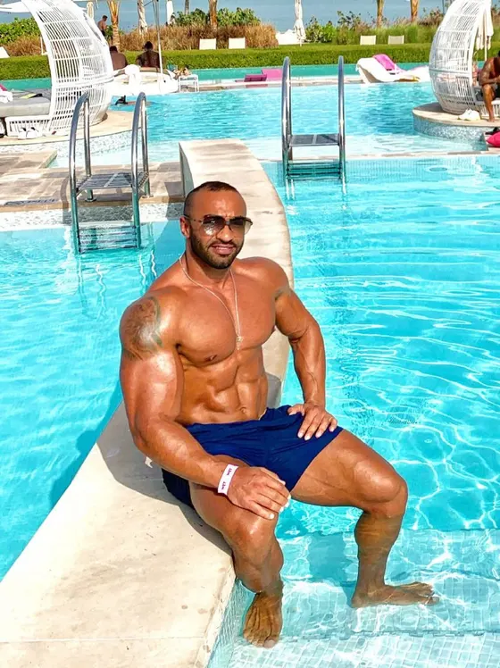 Pablo, Brazilian male escort in Dubai โ photo 14