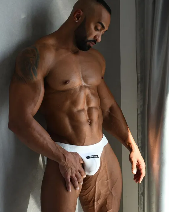 Pablo, Brazilian male escort in Dubai โ photo 18