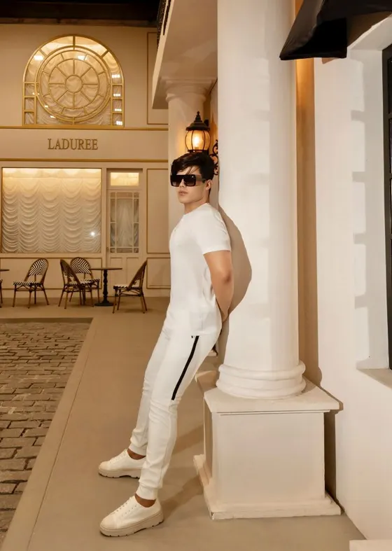 Pavel, Brazilian male escort in Dubai โ photo 4