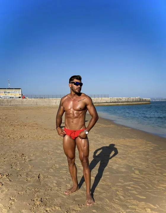 Rafael, male escort in Dubai โ photo 14