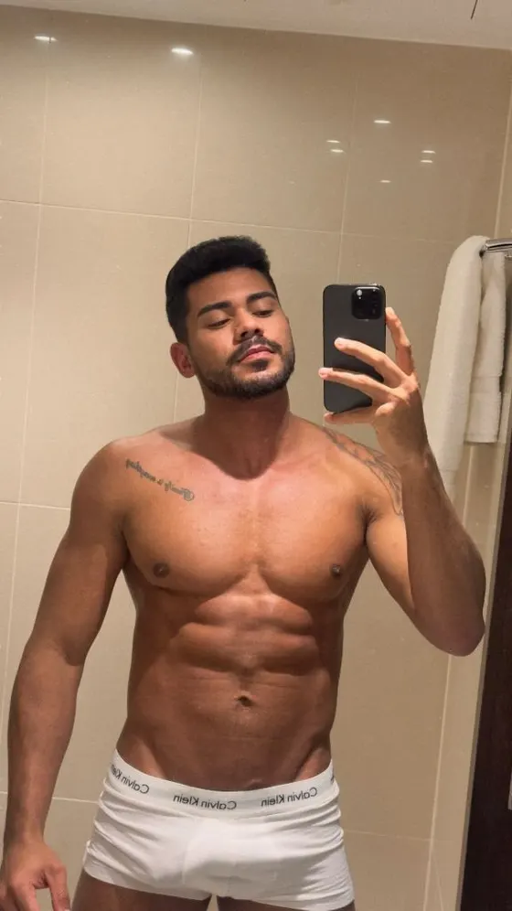 Rafael, male escort in Dubai โ photo 5