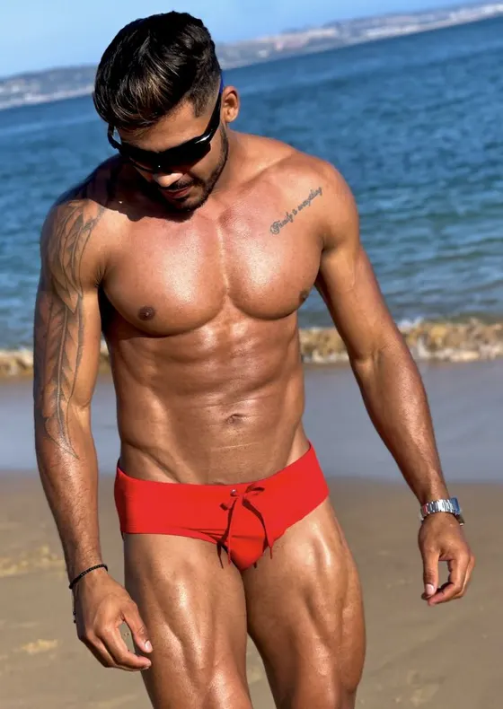 Rafael, male escort in Dubai โ photo 6