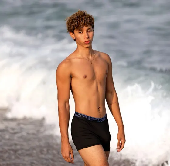 Roman, male escort in Dubai โ photo 2