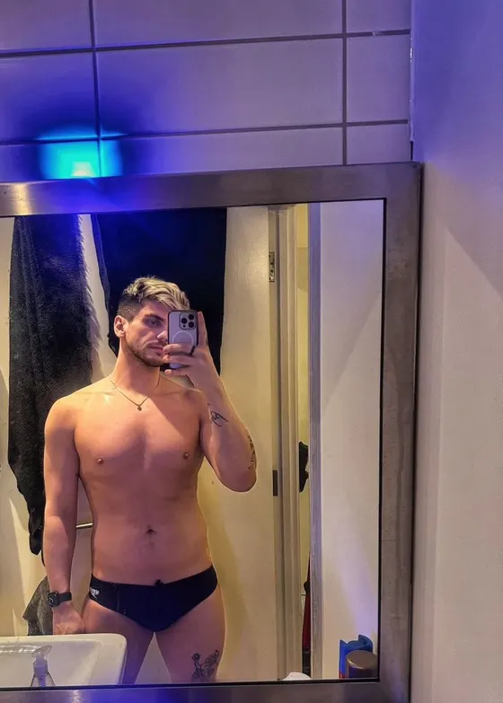 Ryan, male escort in Dubai โ photo 8