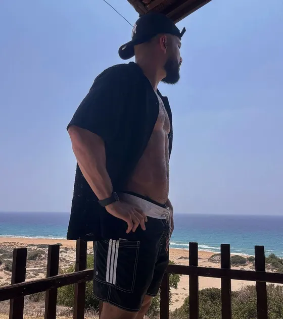 Sean, Brazilian male escort in Dubai โ photo 2
