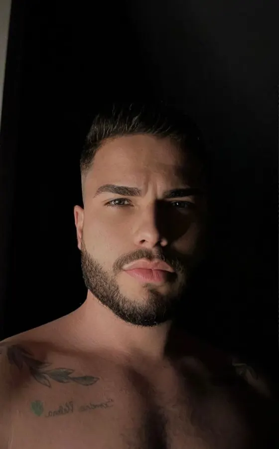 Sean, Brazilian male escort in Dubai โ photo 7