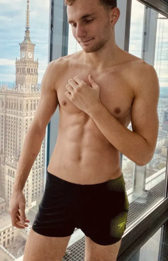 Tomas, Russian male escort in Dubai โ photo 4