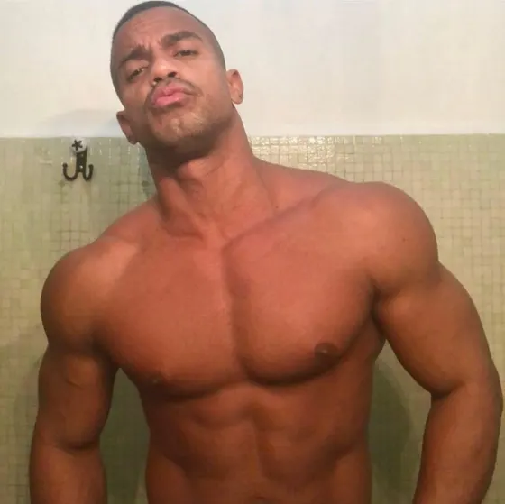 Vince, Brazilian male escort in Dubai โ photo 11
