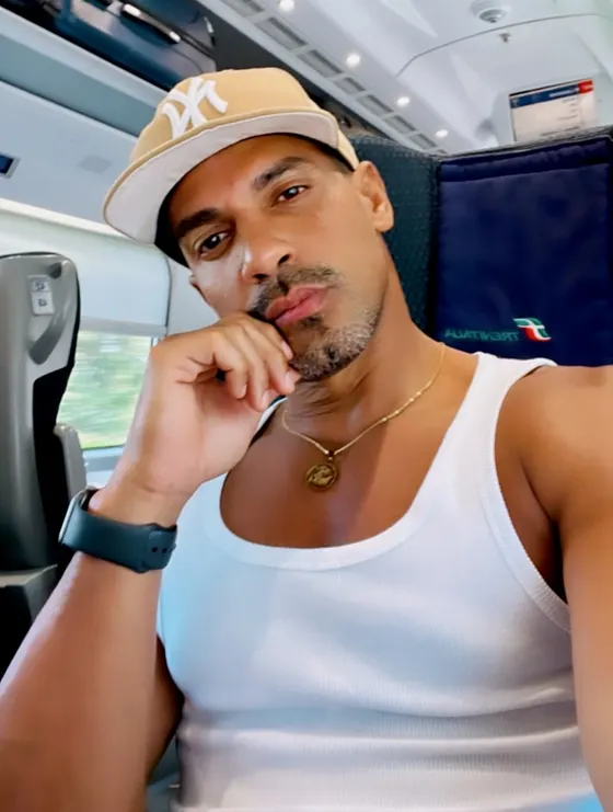Vince, Brazilian male escort in Dubai โ photo 13