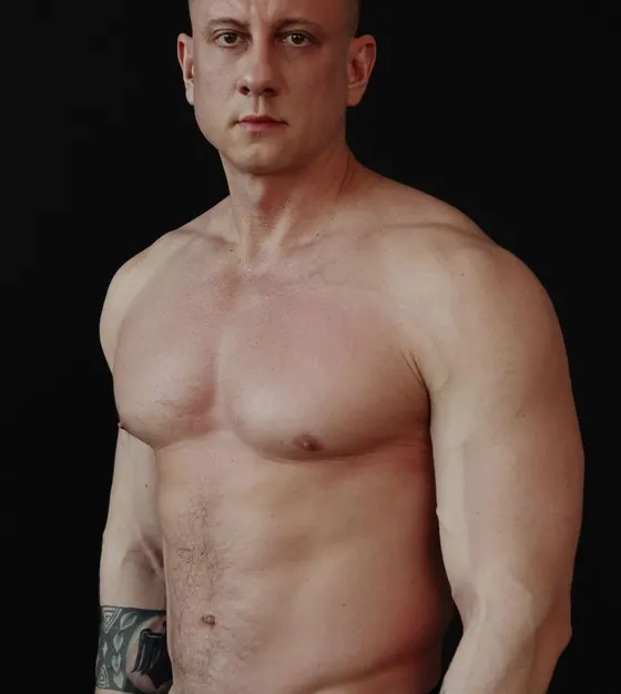 Zane, Russian male escort in Dubai โ photo 7