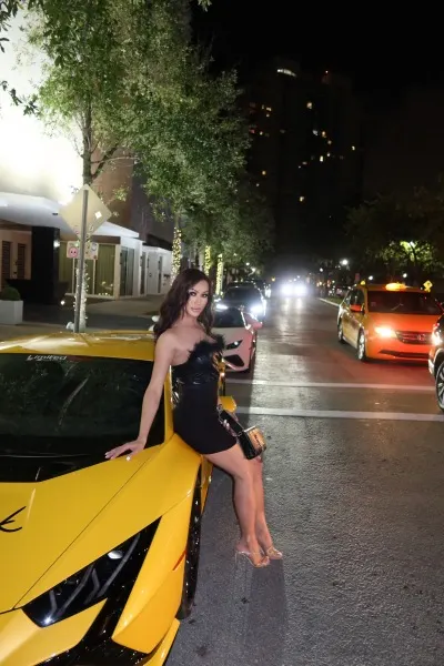 Alessia, Asian trans escort in Dubai โ photo 15