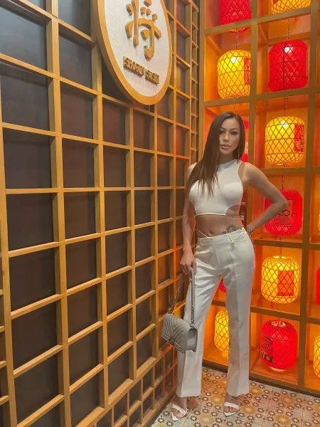Alessia, Asian trans escort in Dubai โ photo 18