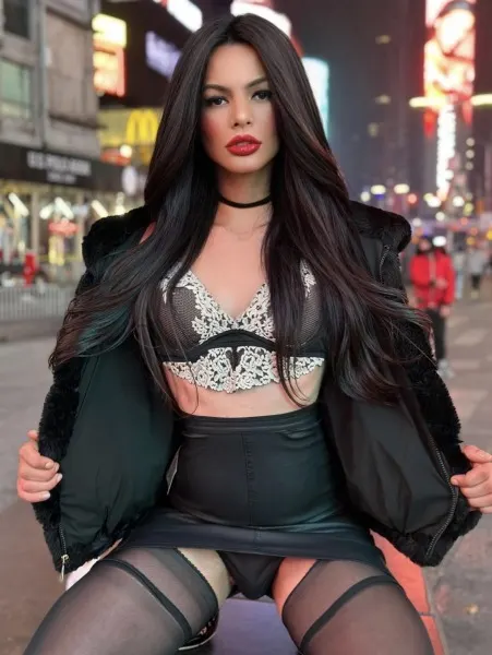 Alessia, trans escort in Dubai โ photo 6