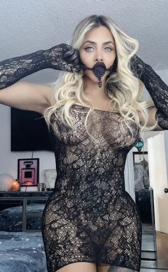 Amanda, Brazilian trans escort in Dubai โ photo 16