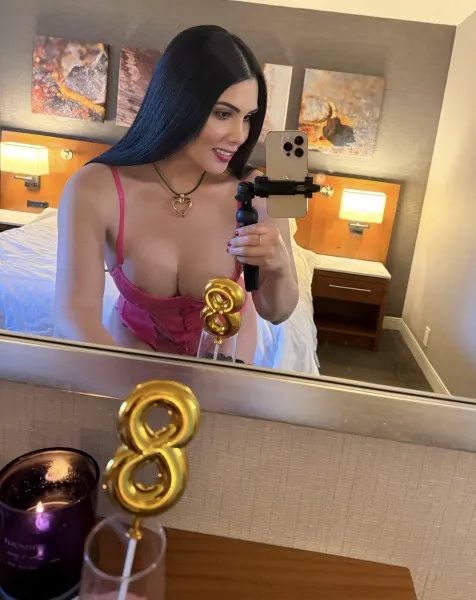 Angel, Brazilian trans escort in Dubai โ photo 2