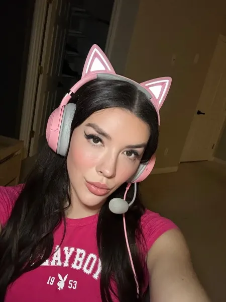 Ariel, Russian trans escort in Dubai — photo 5