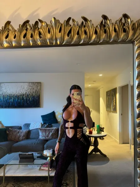 Ariel, trans escort in Dubai โ photo 10