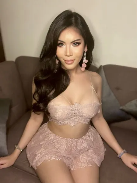 Bella, Thai trans escort in Dubai โ photo 10