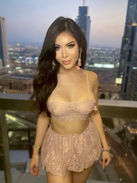 Bella, Thai trans escort in Dubai โ photo 8
