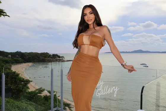 Bella, Brazilian trans escort in Dubai โ photo 16