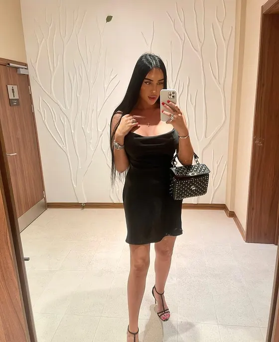 Bella, Russian trans escort in Dubai โ photo 13