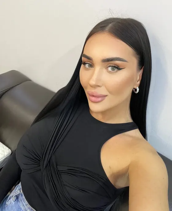 Bella, Russian trans escort in Dubai โ photo 6