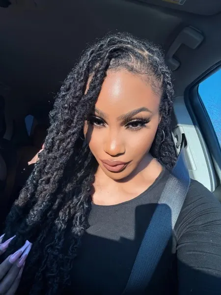 Bianca, Brazilian trans escort in Dubai — photo 13