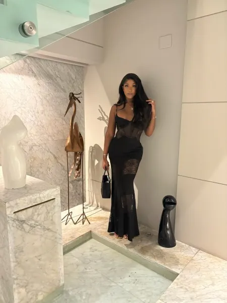 Bianca, Brazilian trans escort in Dubai โ photo 11