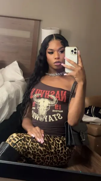 Coco, Brazilian trans escort in Dubai โ photo 10
