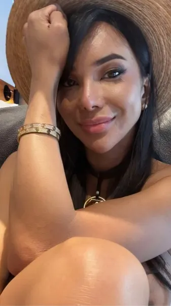 Daniela, Asian trans escort in Dubai โ photo 15