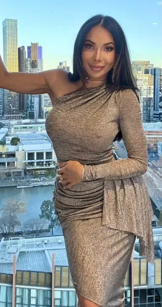 Daniela, Asian trans escort in Dubai โ photo 3