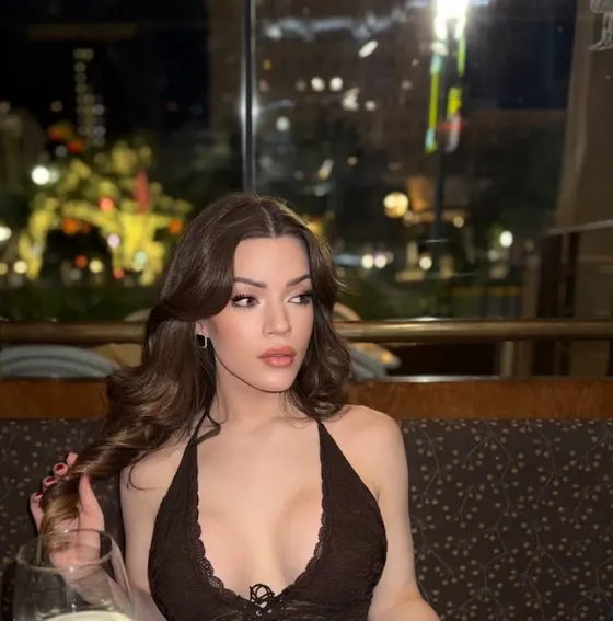 Duda, Brazilian trans escort in Dubai โ photo 3