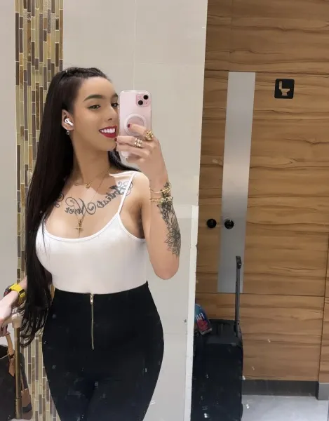 Duda, Asian trans escort in Dubai โ photo 12