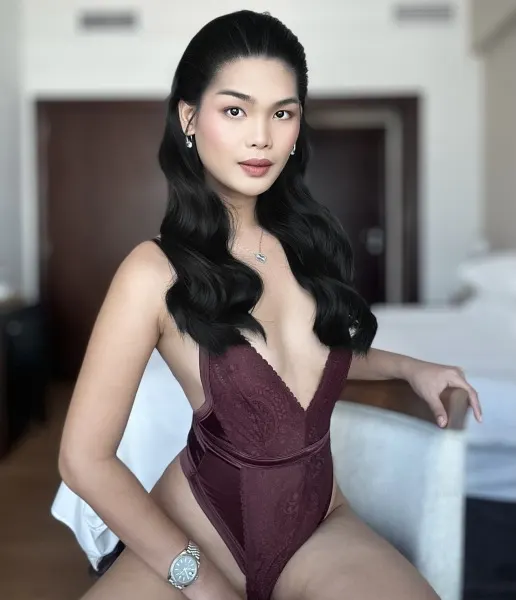 Emanuelly, Japanese trans escort in Dubai โ photo 15