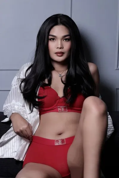 Emanuelly, Japanese trans escort in Dubai โ photo 4