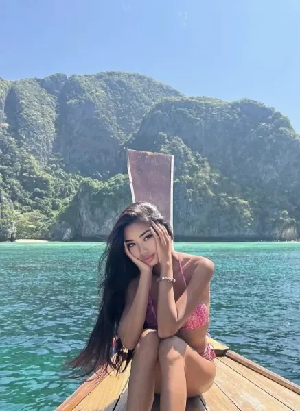 Fabiana, Japanese trans escort in Dubai โ photo 2