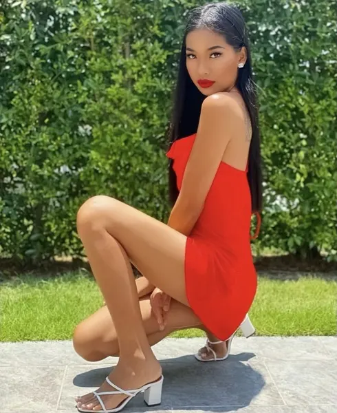 Fabiana, Japanese trans escort in Dubai โ photo 6