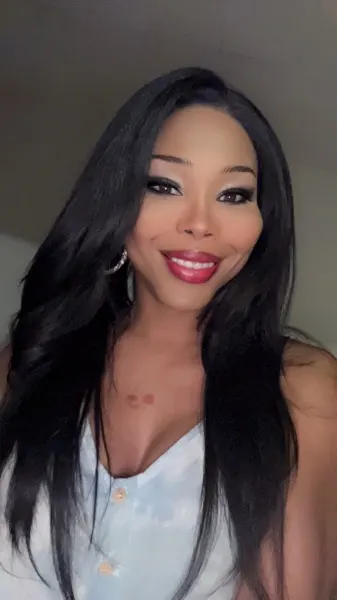 Fernanda, Asian trans escort in Dubai โ photo 14