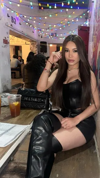 Giovana, Brazilian trans escort in Dubai โ photo 14