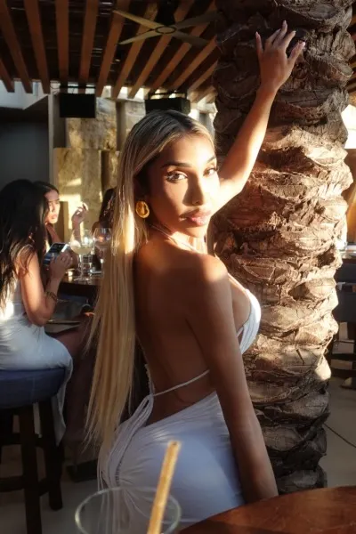 Isabella, trans escort in Dubai โ photo 10
