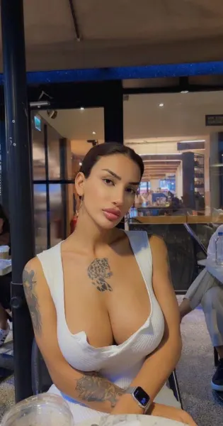 Jade, trans escort in Dubai — photo 13