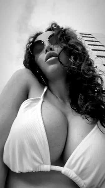 Juliana, trans escort in Dubai — photo 18