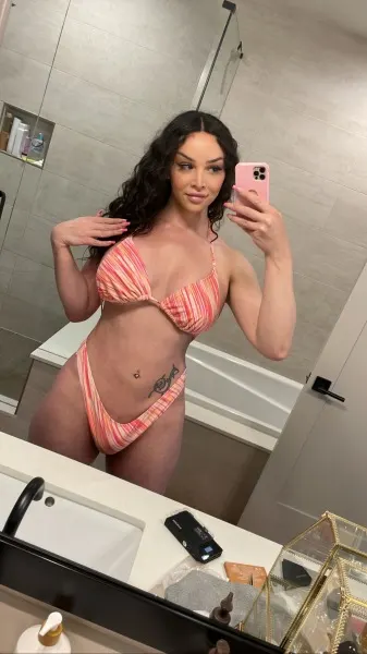 Juliana, trans escort in Dubai — photo 8